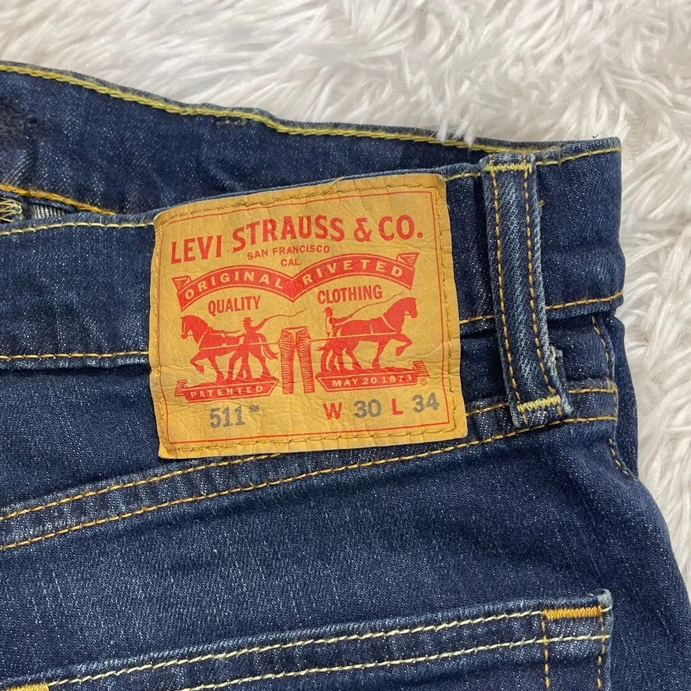 Levi's Men's Bootcut Jeans in Blue DENIM SIZE 30X 29. HAVE BEEN HEMMED TO 29
